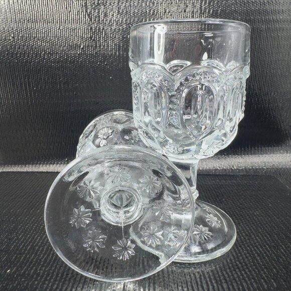 Antique Moon and Stars Palace Clear Goblet Cups Stems Set 2 Manganese 365nm UV - Picture 10 of 11